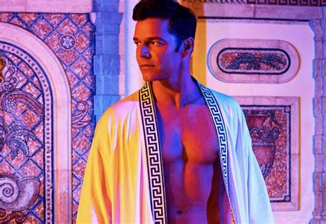 Ricky Martin Fills Out His Tiny Swimsuit In New Versace Pics Towleroad Gay News