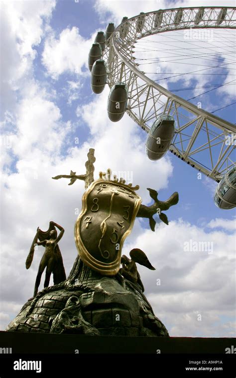 Salvador Dali Statue And The London Eye Landmark Pattern Curiosity