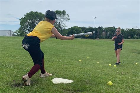 4 Effective Indoor Softball Drills | Softball Training Lessons