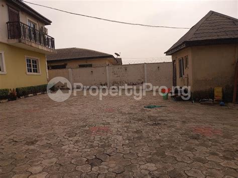 5 Bedroom House In Magboro Obafemi Owode Ogun House For Sale In