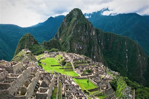 Spanish conquest of the Inca Empire - Quechuas Expeditions