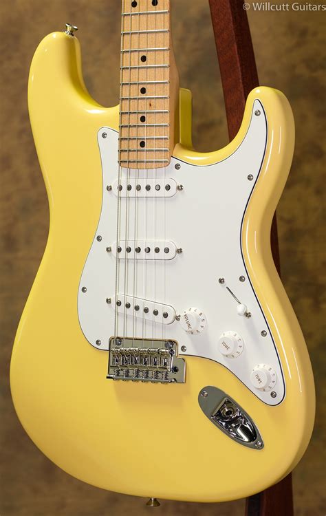 Fender Player Series Stratocaster Buttercream USED - Willcutt Guitars