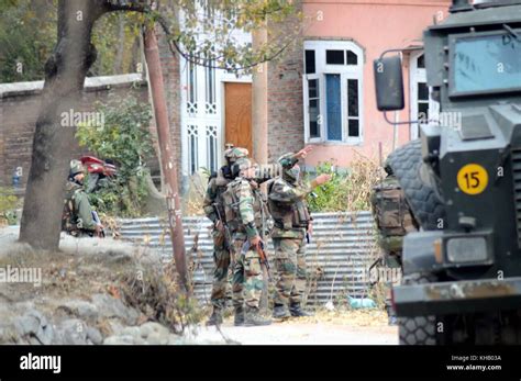 Kulgam India 14th Nov 2017 One Kashmiri Rebel And Indian Soldier