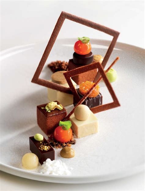 Fine Dining Dessert Presentation Designer Glass Plates By Glass