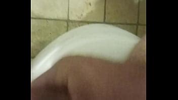 seul à la maison XVIDEOS