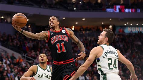 Antetokounmpo Portis Produce Double Doubles In Bucks 118 109 Victory Over Bulls Fox 32 Chicago