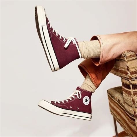 Jual Sepatu Sneakers Pria Converse Chuck 70 High Dark Beetroot Original