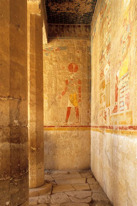 Deir el-Bahri - temple of Hatshepsut - PhotoScapes