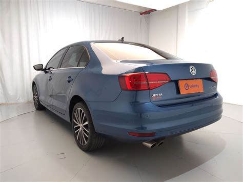 Volkswagen Jetta 20 Tsi Highline 211cv Tiptronic 2017 Em Rj Volanty