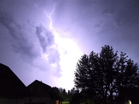 HEFTIGE GEWITTER: über Obersulm - Obersulm