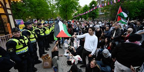 Suède Malmö Aux Couleurs D Un Eurovision Assombri Par La Guerre à Gaza