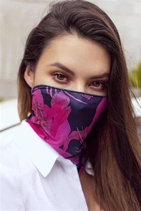 Floral Convertible Tube Scarf Face Mask - Multi / O/S | Scarf face mask