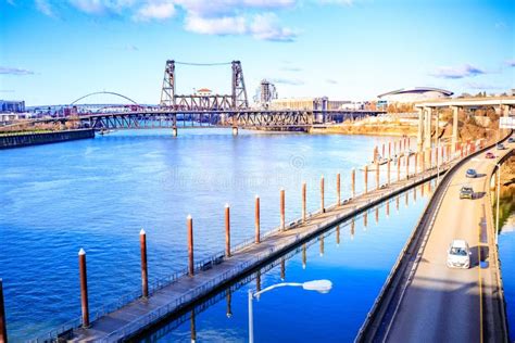 Cityscape Willamette River and Steel Bridge, View from Burnside ...