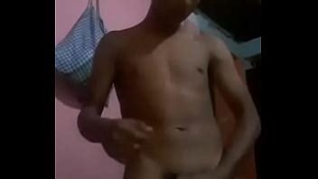Un Mec Se Masturbe XVIDEOS