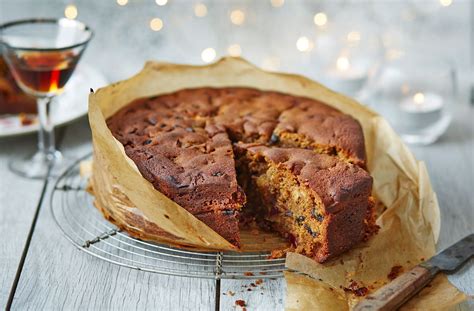 Christmas Nut Cake