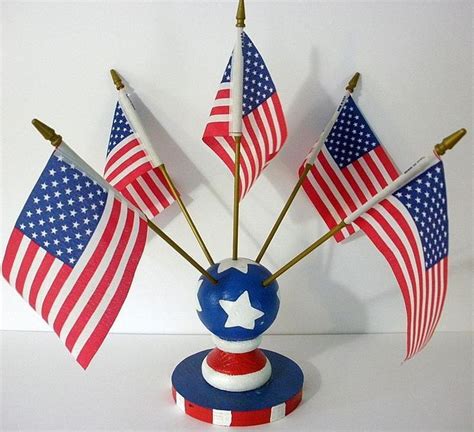 Handmade Wooden Folk Art Us Miniature Flag Holder With 5 Flags Desk