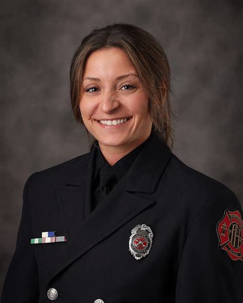 👏 Congratulations to Firefighter Jennifer Chesney, who was recognized