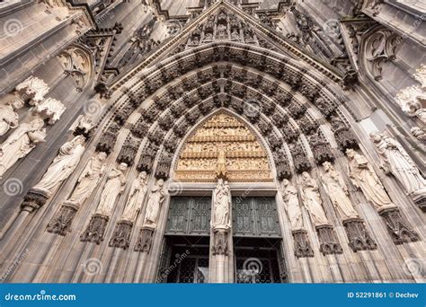 Entrada Aos DOM Da Catedral Da água De Colônia Água De Colônia Reno