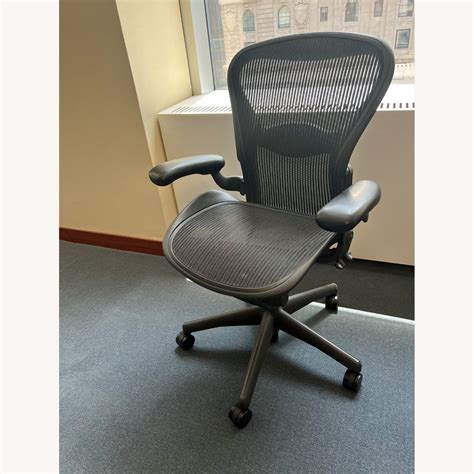 Herman Miller Aeron Chair Aptdeco