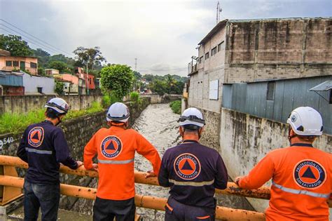 El Salvador continúa en Alerta Roja y Naranja en prevención de daños