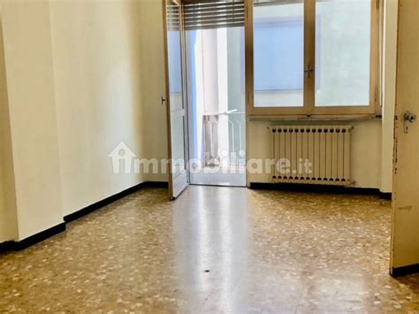 Vendita Appartamento Canelli Quadrilocale In Via Carlo Bussinello Da