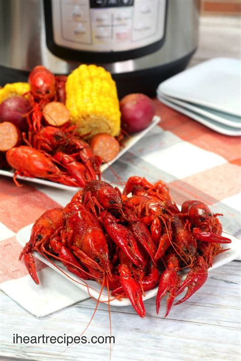 Instant Pot Crawfish Boil | I Heart Recipes