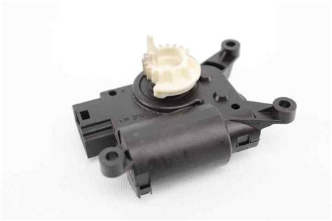 Heater Blower Flap Actuator Volkswagen Passat from 2015 to 2019 DENSO ...
