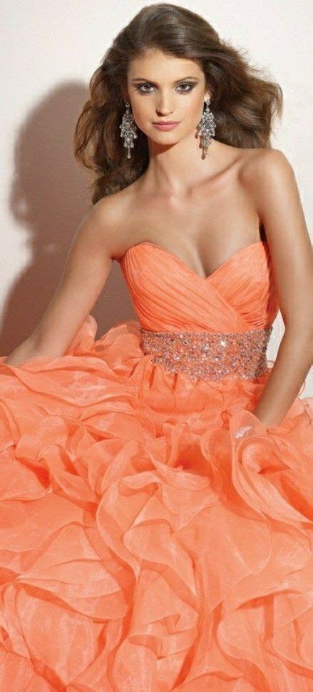 Pin By Thehandcraftandsewinglover On Quincea Era Strapless Dress