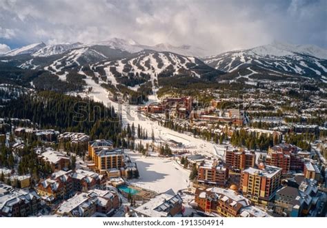 117 Vail Village Colorado Winter Images, Stock Photos, 3D objects ...