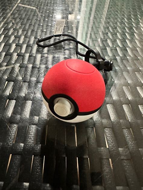 Pokeball Poke Ball Nintendo Switch controller, Video Gaming, Gaming ...