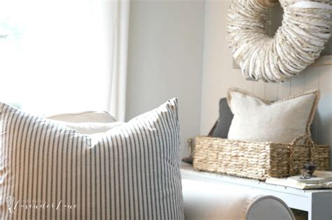 How to Fake a Throw Pillow - Seeking Lavender Lane