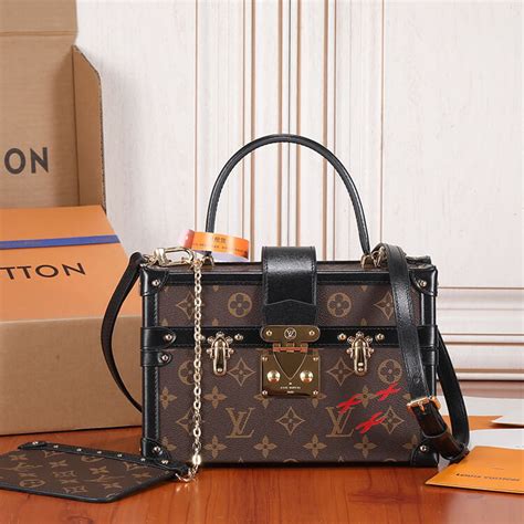 LV Petite Malle V Worldfakes