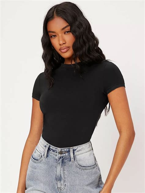 Shein Basics Solid Form Fitted Tee