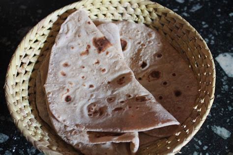 How To Make Soft Chapati Soft Chapati Recipe Yummy Tummy