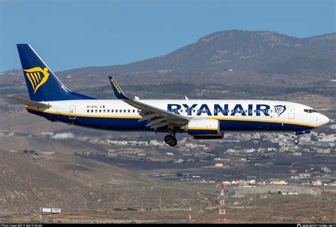 EI EVL Ryanair Boeing 737 8AS WL Photo By Gerrit Griem ID 1235326