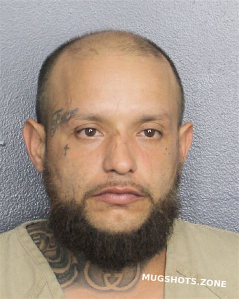 Martinez Efrian Broward County Mugshots Zone