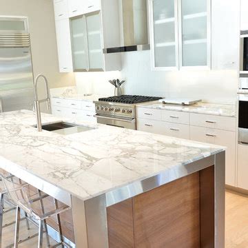 Statuario Marble Kitchen - Photos & Ideas | Houzz