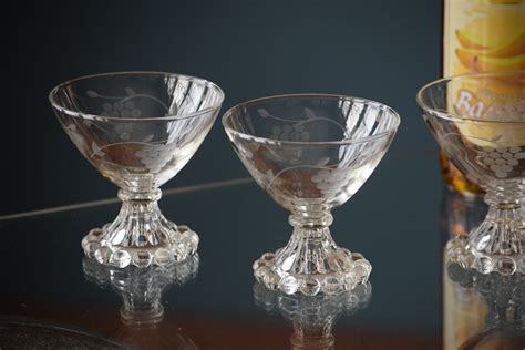 Vintage Etched Cocktail Martini Glasses Set Of 4 Mixologist Craft