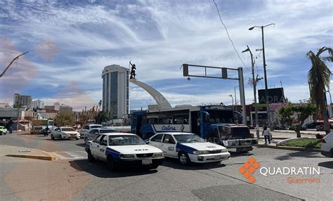 Tras Horas Retiran Bloqueo En Acapulco Por Una Joven Desaparecida