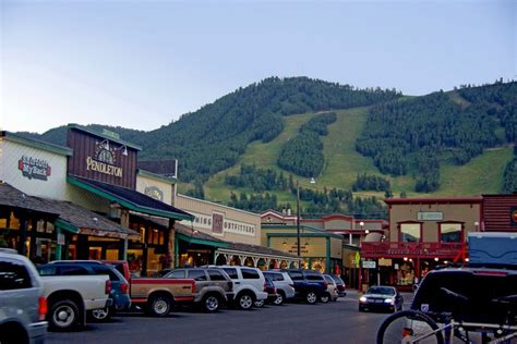 Take A Look At The Ten Most Beautiful Towns In Wyoming