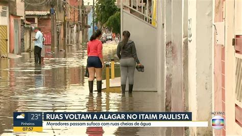 Chuva Faz Alagamento De Uma Semana Aumentar Em Sp Interrompe