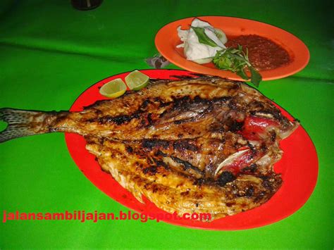 Ikan Kakap Putih Bakar MM Surabaya | Jalan Sambil Jajan