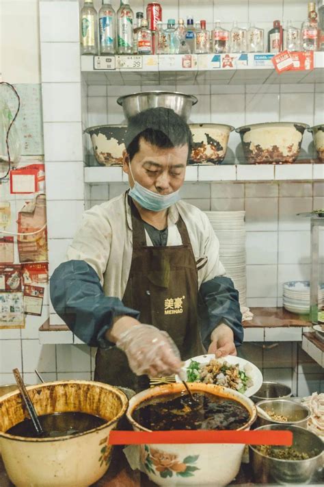 成都神级肥肠图鉴，每家都是我的神！