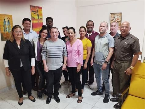 O Embaixador De Cuba Manteve Um Encontro Integrantes Da Brigada