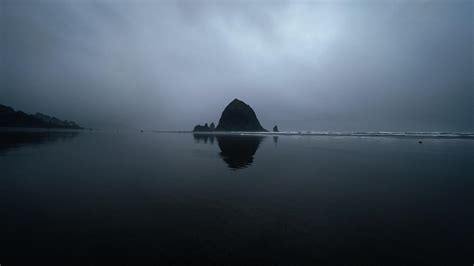 Haystack Rock in Oregon : r/photographs