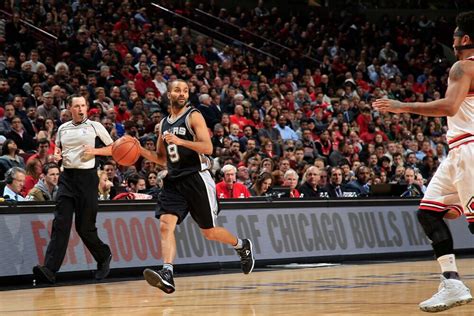 Photo: Spurs at Bulls Photo Gallery | NBA.com