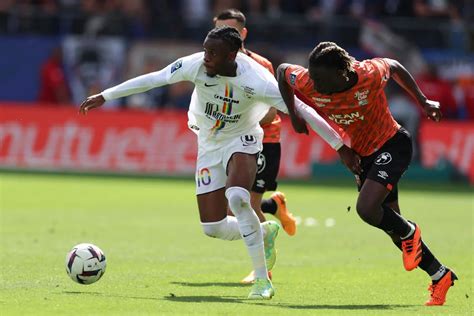 Leicester Interested In Montpellier Striker Stephy Mavididi Get