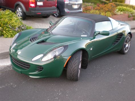 Lotus Elise (Series 2) 2000 - 2010 Specs and Technical Data, Fuel ...