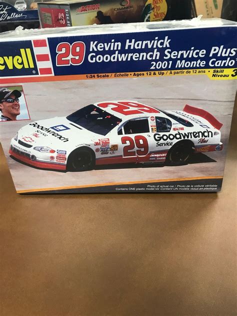 Revell 29 Kevin Harvick Goodwrench Service Plus | Proxibid