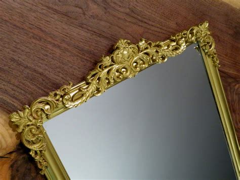 How To Antique A Mirror Frame